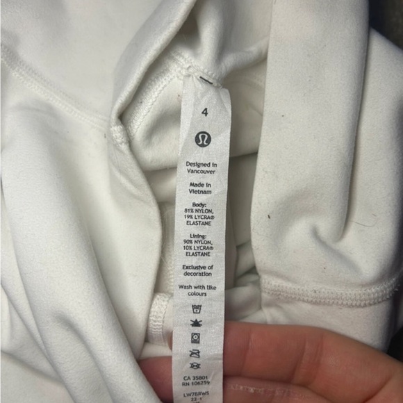 lululemon athletica Cream Bike Shorts - Picture 3 of 4